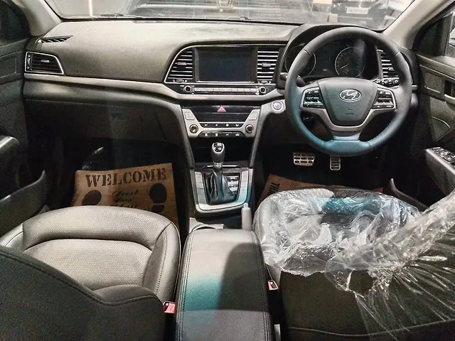 Used Hyundai Elantra SX (O) 2.0 AT in Delhi