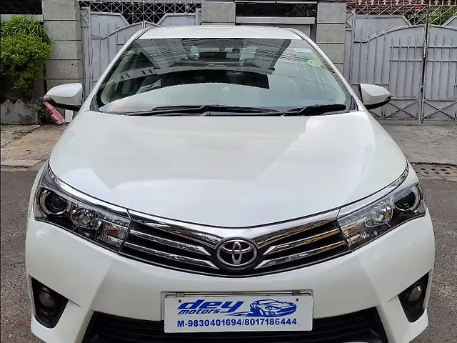 Used 2016 Toyota Corolla Altis in Kolkata