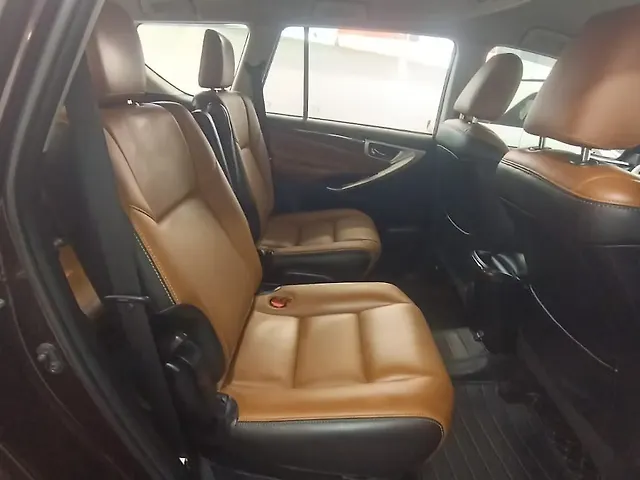 Used Toyota Innova Crysta [2020-2023] GX 2.4 AT 7 STR in Chandigarh