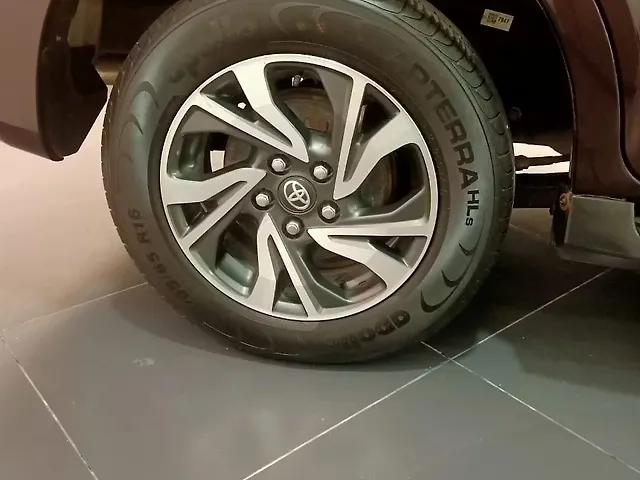 Used Toyota Innova Crysta [2020-2023] GX 2.4 AT 7 STR in Chandigarh