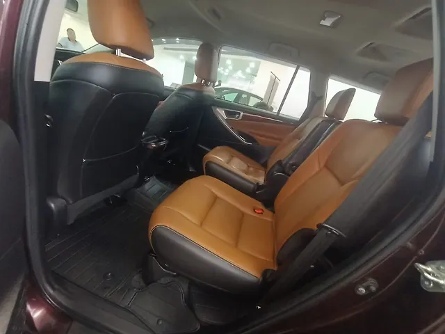 Used Toyota Innova Crysta [2020-2023] GX 2.4 AT 7 STR in Chandigarh