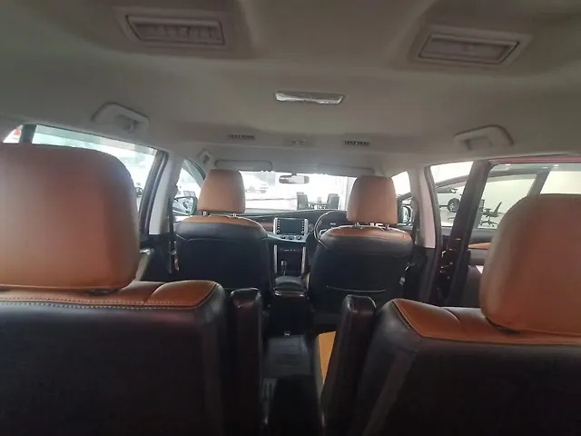 Used Toyota Innova Crysta [2020-2023] GX 2.4 AT 7 STR in Chandigarh