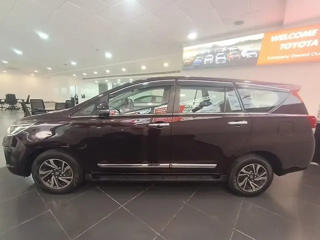 Used Toyota Innova Crysta [2020-2023] GX 2.4 AT 7 STR in Chandigarh
