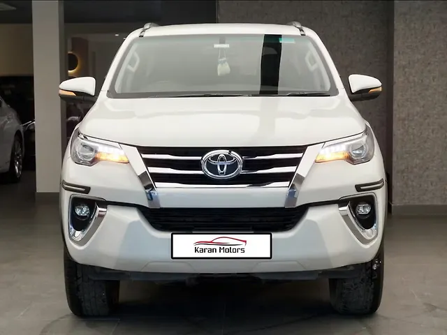 Used 2020 Toyota Fortuner in Delhi