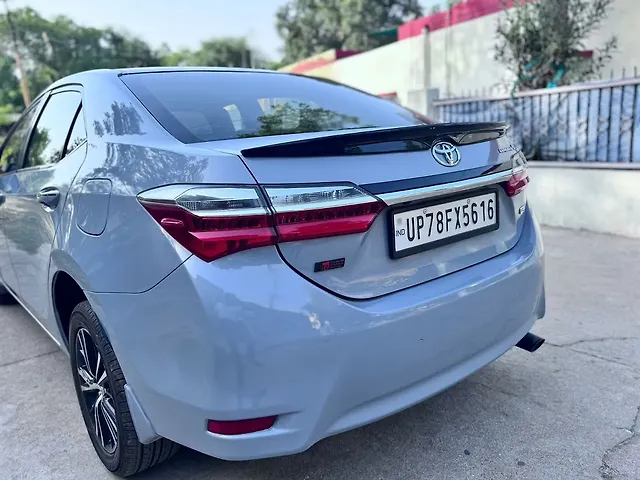 Used Toyota Corolla Altis [2014-2017] VL AT Petrol in Kanpur