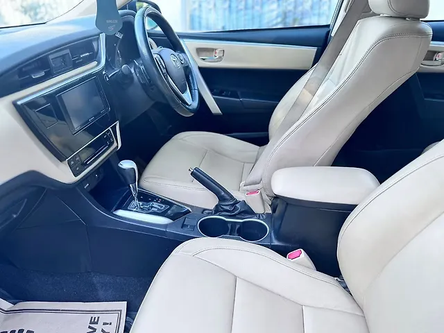 Used Toyota Corolla Altis [2014-2017] VL AT Petrol in Kanpur