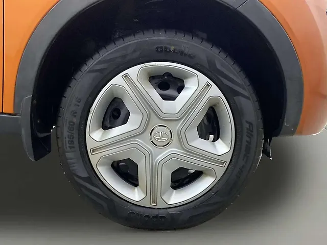 Used Tata Nexon [2017-2020] XM in Hyderabad