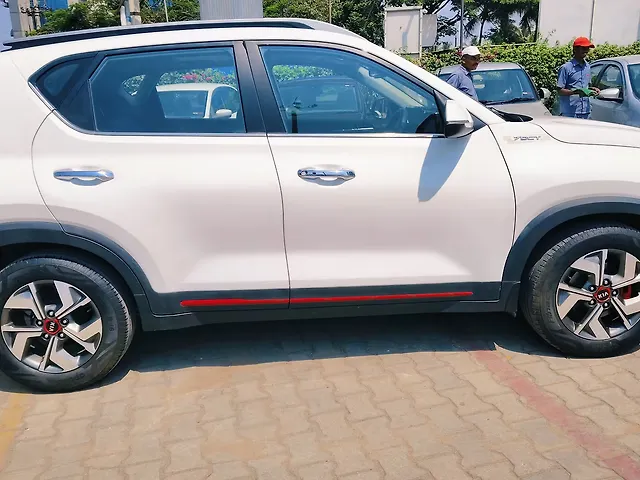 Used 2021 Kia Sonet in Bangalore