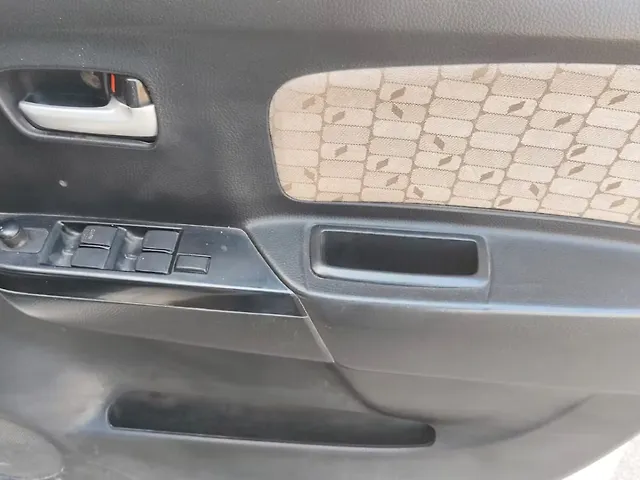 Used Maruti Suzuki Wagon R 1.0 [2014-2019] VXI in Kanpur