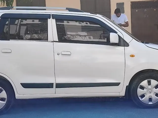 Used Maruti Suzuki Wagon R 1.0 [2014-2019] VXI in Kanpur