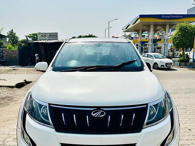 Used 2018 Mahindra XUV500 in Lucknow