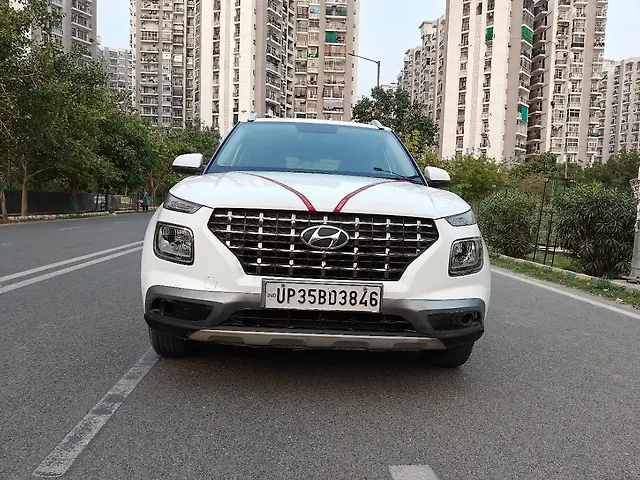 Used 2021 Hyundai Venue in Noida