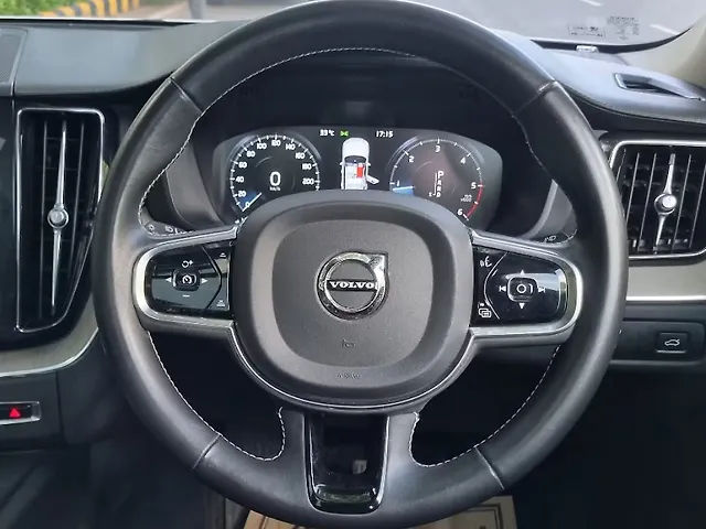 Used Volvo XC60 [2017-2021] Inscription [2017-2020] in Delhi