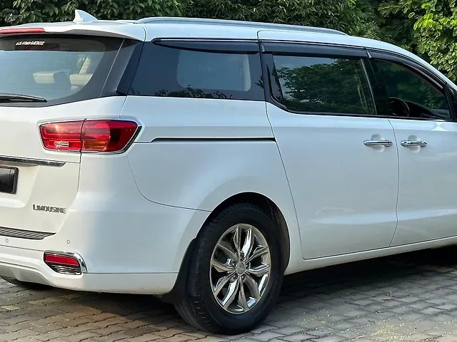 Used Kia Carnival [2020-2023] Limousine Plus 7 STR in Gurgaon