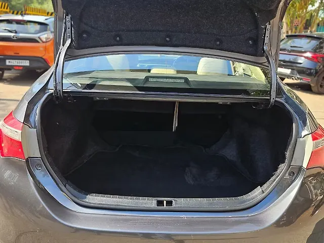 Used Toyota Corolla Altis [2014-2017] VL AT Petrol in Mumbai