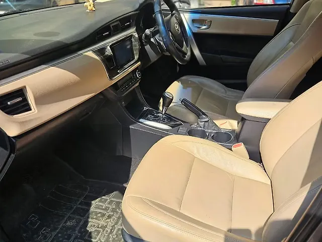Used Toyota Corolla Altis [2014-2017] VL AT Petrol in Mumbai