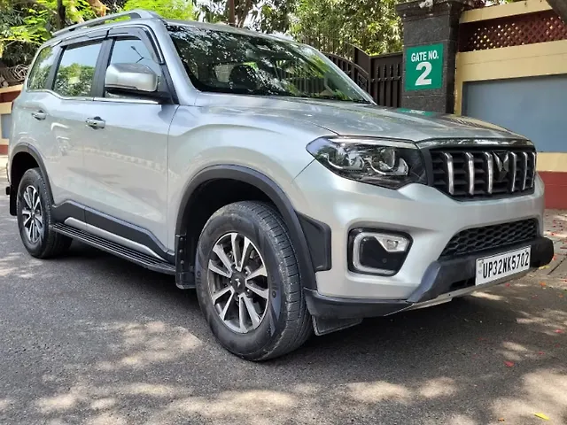 Used Mahindra Scorpio N Z8 Diesel MT 2WD 7 STR [2024-2025] in Lucknow