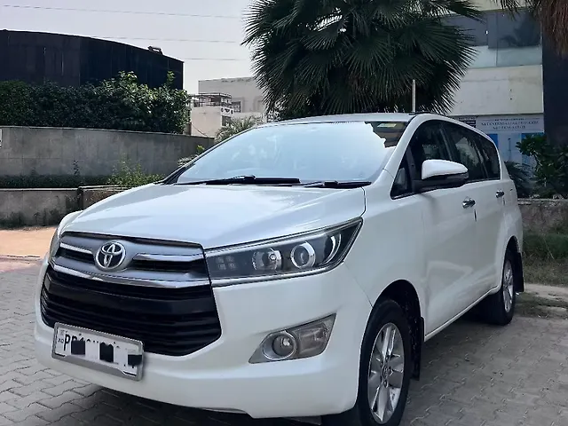 Used Toyota Innova Crysta [2016-2020] 2.4 V Diesel in Mohali
