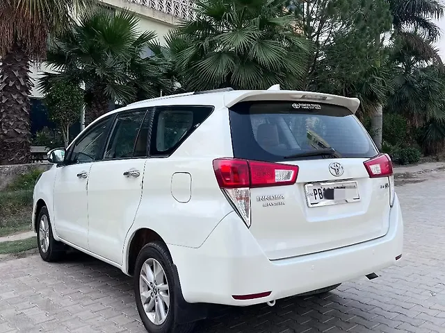 Used Toyota Innova Crysta [2016-2020] 2.4 V Diesel in Mohali
