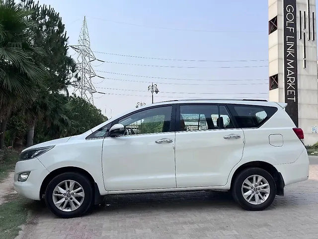 Used Toyota Innova Crysta [2016-2020] 2.4 V Diesel in Mohali