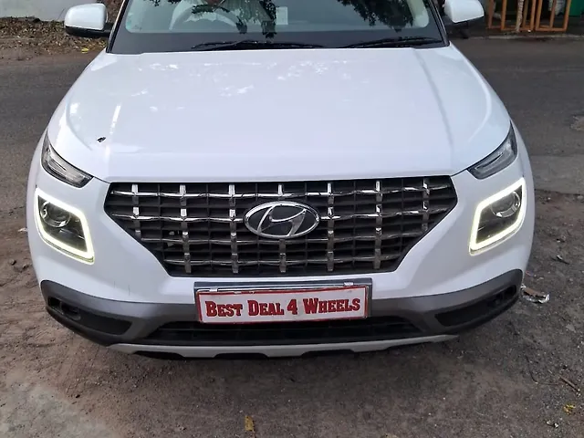 Used 2021 Hyundai Venue in Lucknow