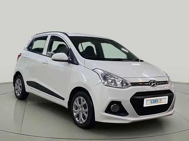 Used 2016 Hyundai Grand i10 in Chandigarh