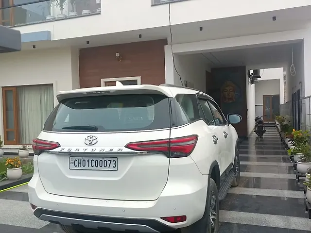 Used Toyota Fortuner 4X2 MT 2.8 Diesel in Chandigarh