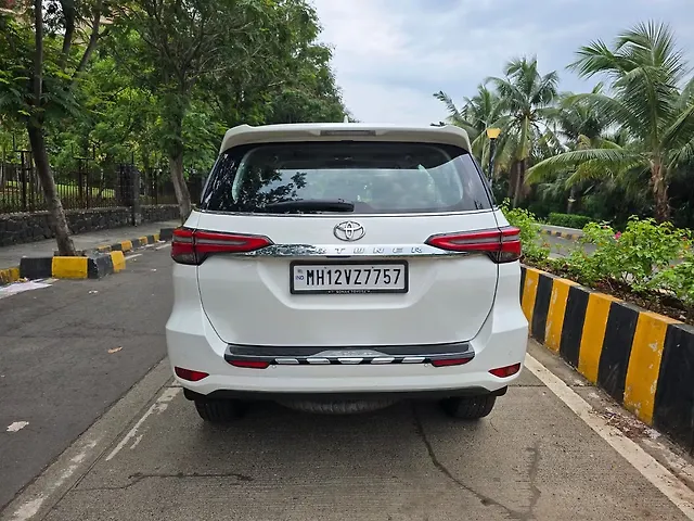 Used Toyota Fortuner 4X2 AT 2.8 Diesel in Mumbai