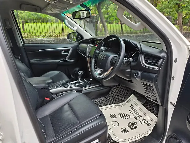 Used Toyota Fortuner 4X2 AT 2.8 Diesel in Mumbai