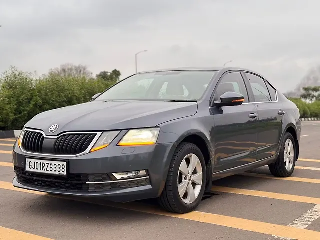 Used Skoda Octavia [2013-2015] Style TDI AT in Surat