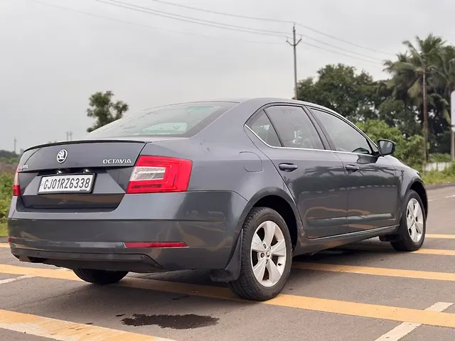 Used Skoda Octavia [2013-2015] Style TDI AT in Surat