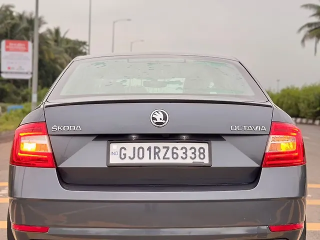 Used Skoda Octavia [2013-2015] Style TDI AT in Surat