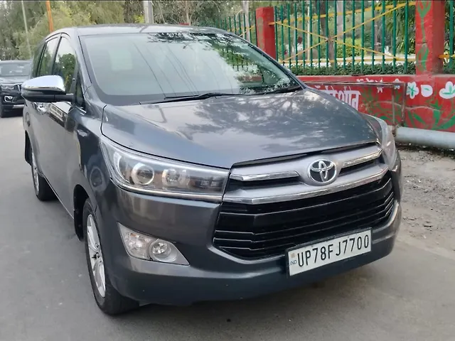 Used 2018 Toyota Innova Crysta in Kanpur