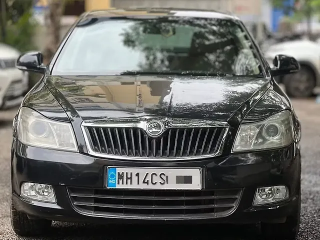Used 2011 Skoda Laura in Nashik