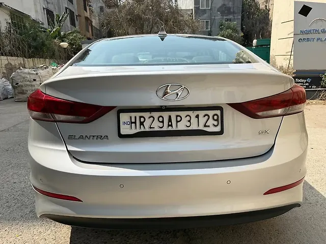 Used Hyundai Elantra SX (O) 2.0 AT in Delhi