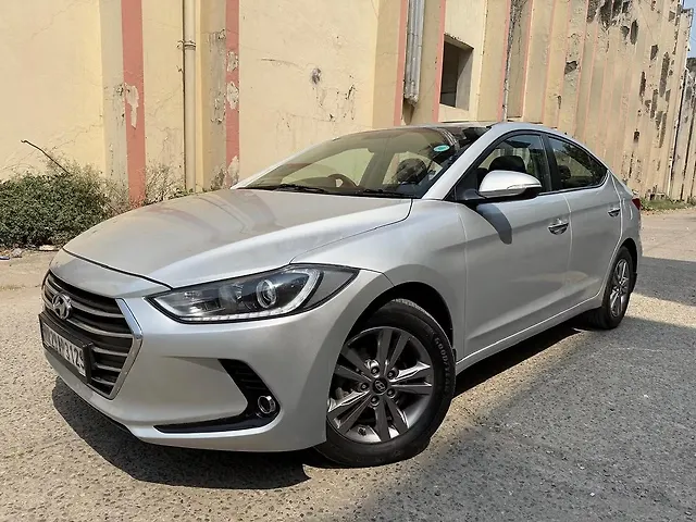 Used Hyundai Elantra SX (O) 2.0 AT in Delhi