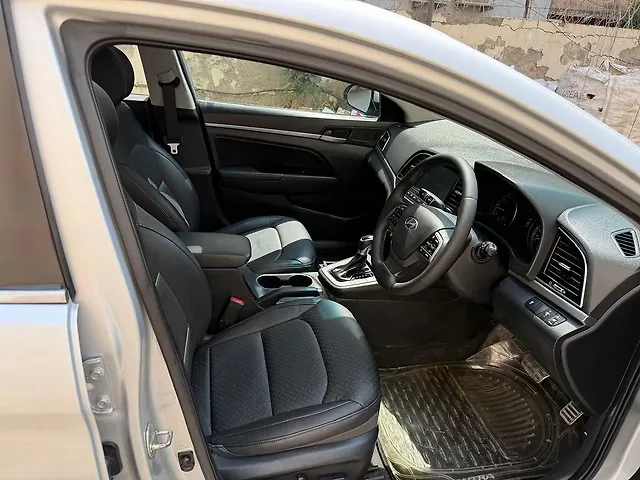 Used Hyundai Elantra SX (O) 2.0 AT in Delhi