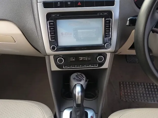Used Volkswagen Vento [2014-2015] Highline Petrol AT in Mohali