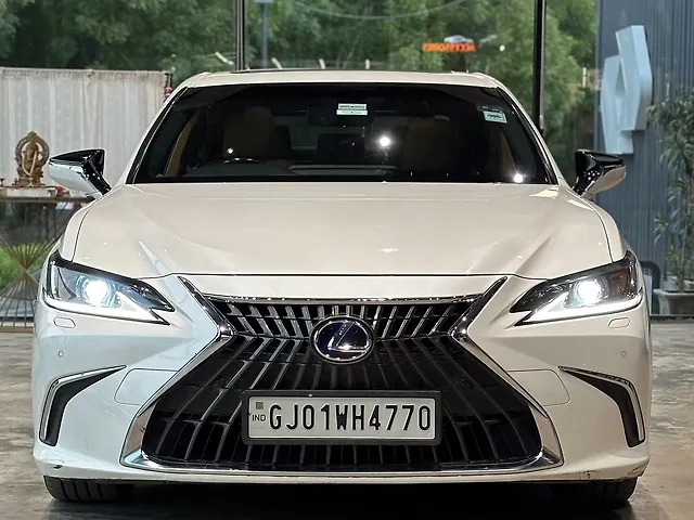 Used 2022 Lexus ES in Ahmedabad