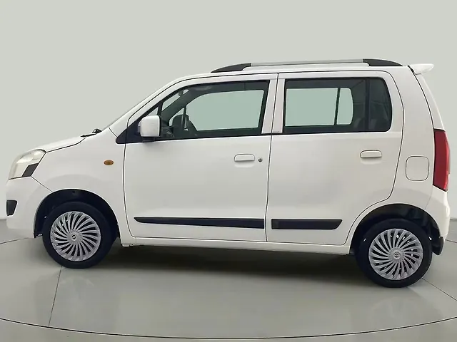 Used Maruti Suzuki Wagon R 1.0 [2014-2019] VXI in Ahmedabad