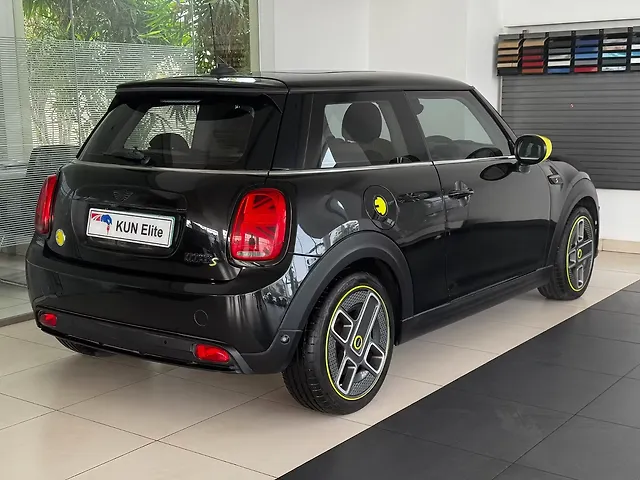 Used 2023 MINI Cooper SE in Chennai