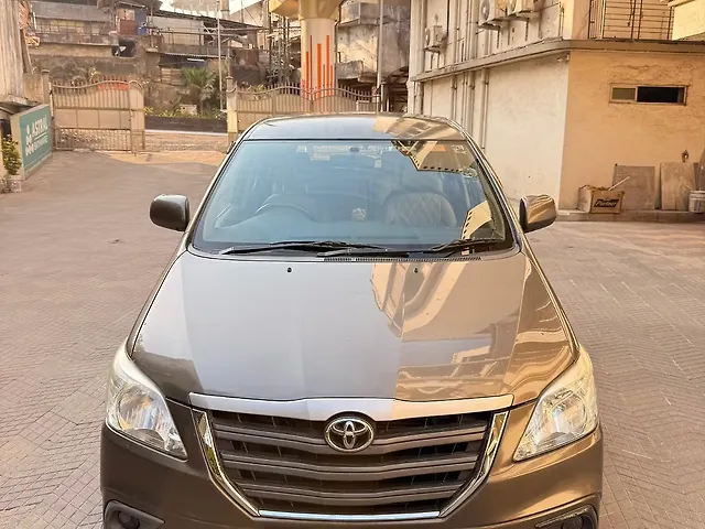 Used 2015 Toyota Innova in Kalyan