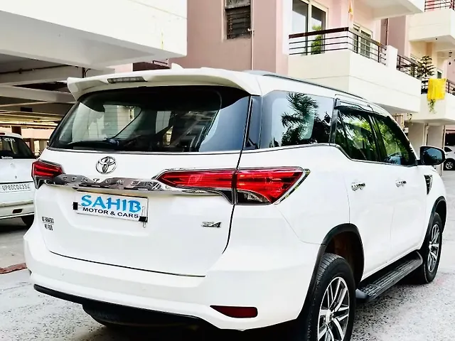 Used Toyota Fortuner [2016-2021] 2.8 4x4 AT [2016-2020] in Agra