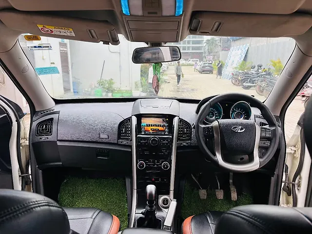 Used Mahindra XUV500 W7 [2018-2020] in Guwahati
