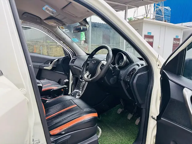 Used Mahindra XUV500 W7 [2018-2020] in Guwahati