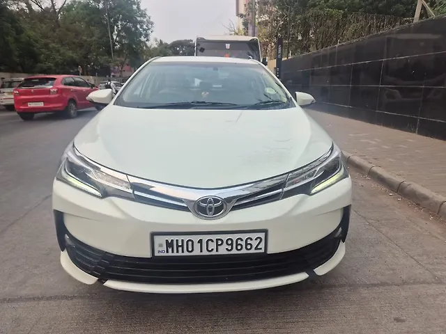 Used 2017 Toyota Corolla Altis in Pune