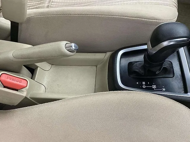 Used Maruti Suzuki Dzire [2017-2020] VXi AMT in Hyderabad