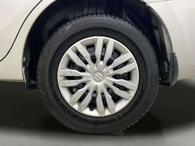 Used Maruti Suzuki Dzire [2017-2020] VXi AMT in Hyderabad