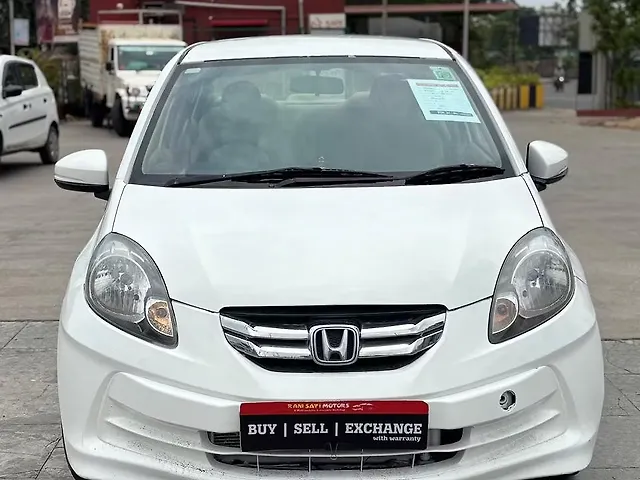 Used 2015 Honda Amaze in Surat