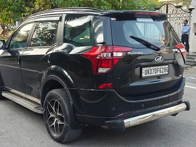 Used Mahindra XUV500 W7 [2018-2020] in Dehradun